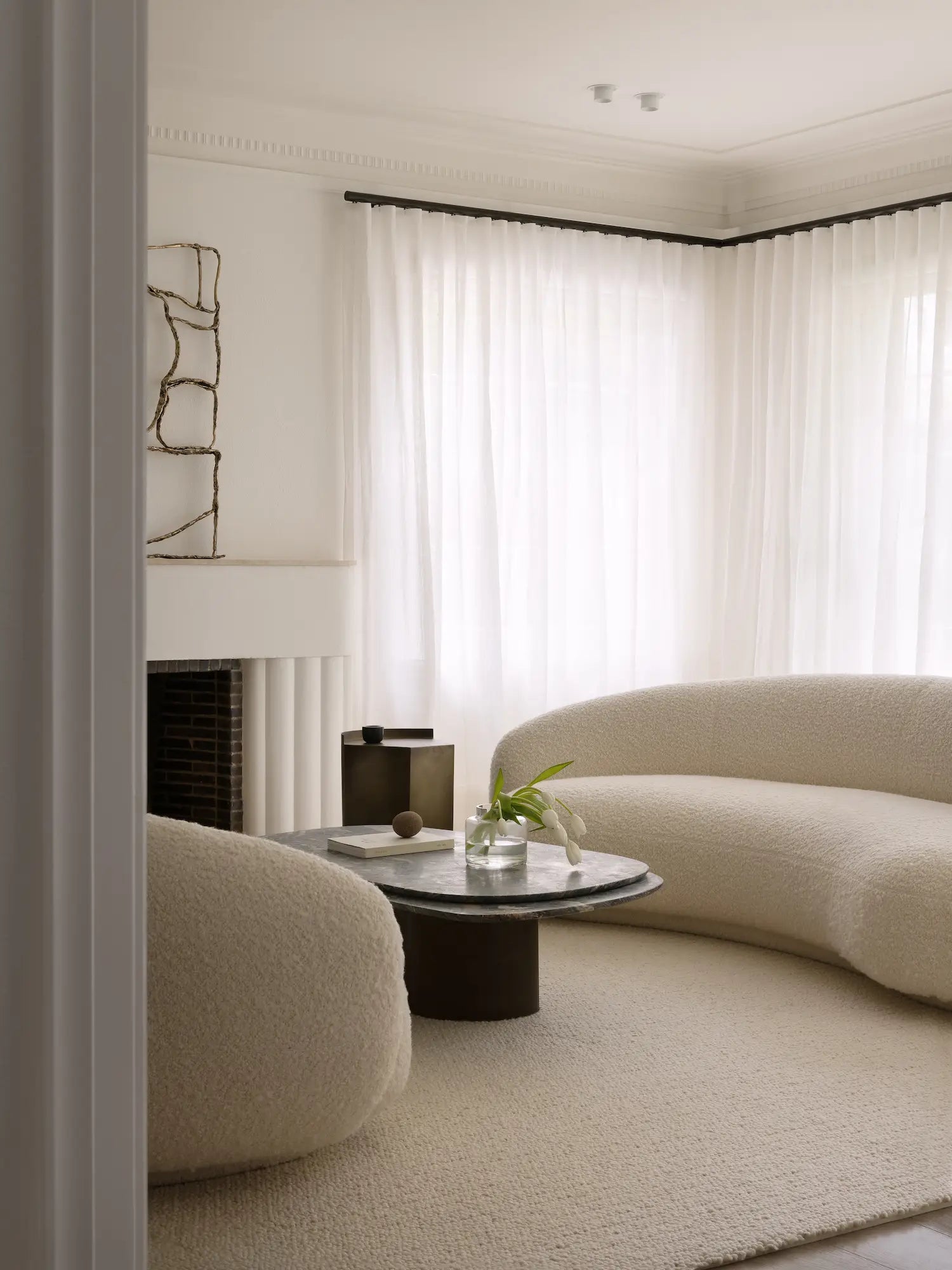 The Complete Guide to Drapery Sizing, Measuring & Installation